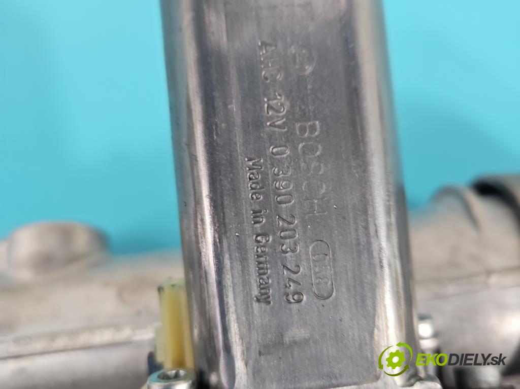 Mercedes S W221 2005-2013 5.5 V8 387KM automatic 285 kW 5462 cm3 4- Stĺpik volant A2214601616 (Tyč riadenia (volantu))