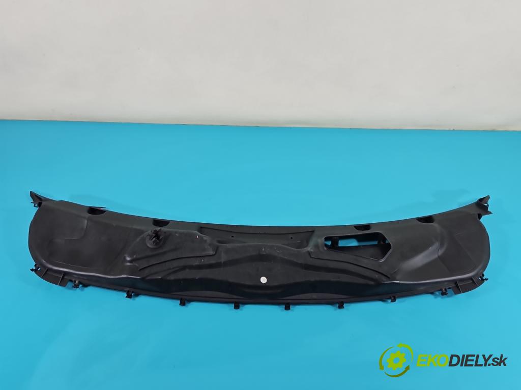 Mercedes S W221 2005-2013 5.5 V8 387KM automatic 285 kW 5462 cm3 4- torpédo A2218800105 (Torpéda)