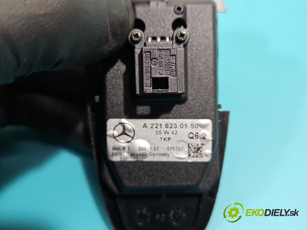 Mercedes S W221 2005-2013 5.5 V8 387KM automatic 285 kW 5462 cm3 4- Telefon: A2218230150 (Audio zariadenia)