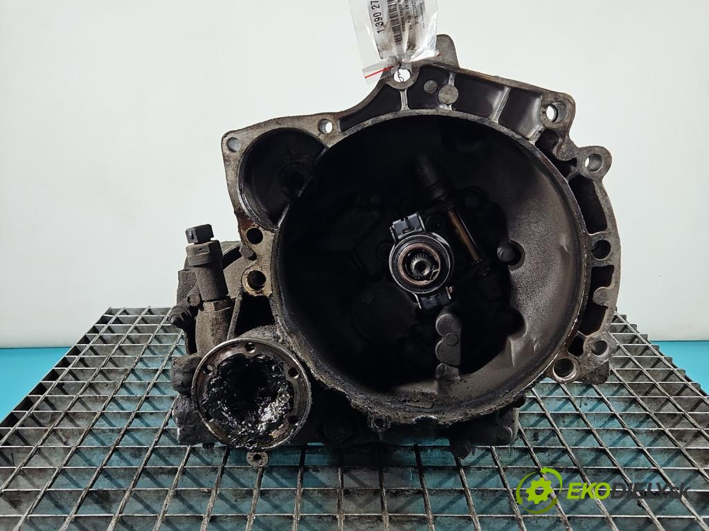 Vw Polo III 6N 1994-2001 1.4 mpi 60 HP manual 44 kW 1390 cm3 4- prevodovka stupeň,rýchlosť manual CWU