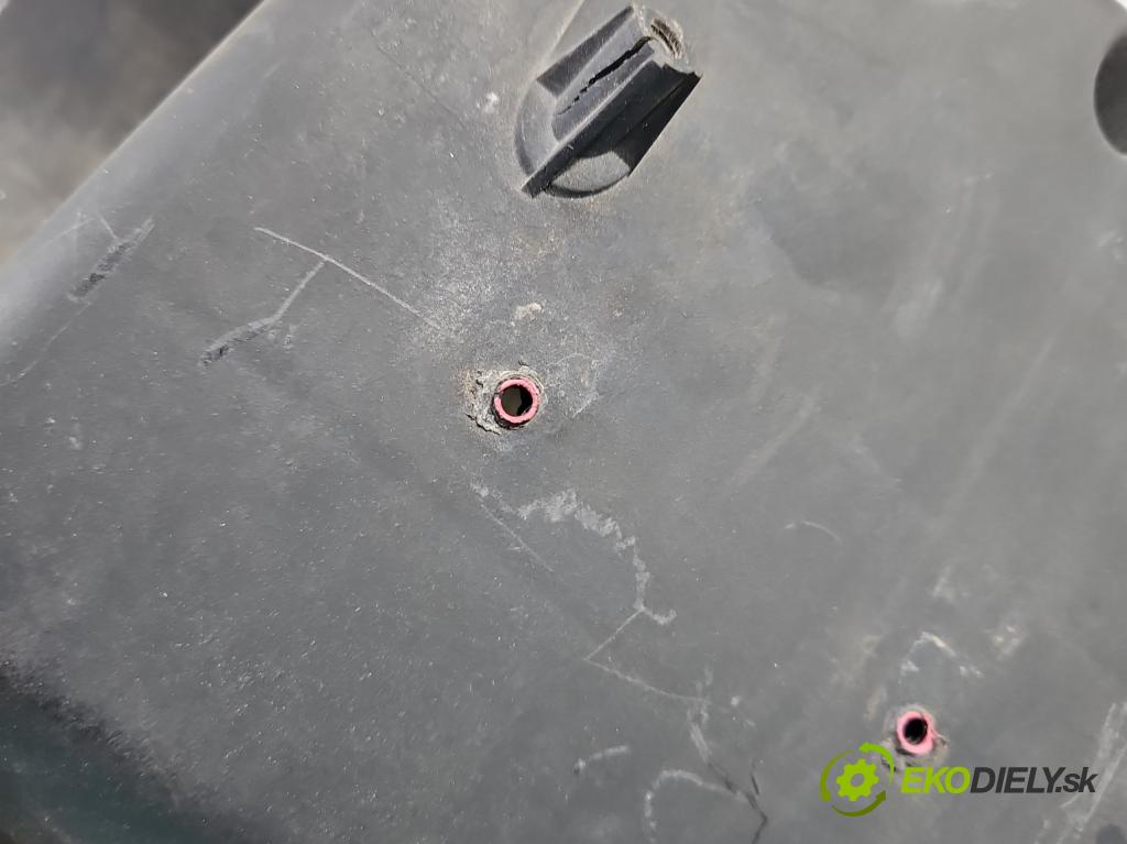 Vw Passat B5 1995-2005 1.8 T 150 HP manual 110 kW 1781 cm3 5- obal filtra vzduchu 058133843 (Obaly filtrov vzduchu)