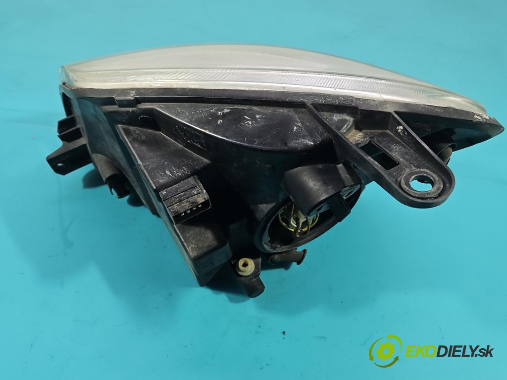 Peugeot Partner I 1996-2008 1.6 hdi 90 HP manual 66,2 kW 1560 cm3 5- Reflektor: pravý  (Pravé)