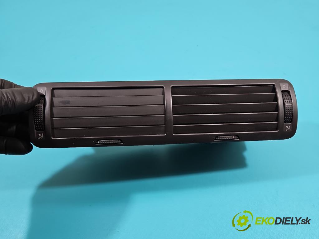 Vw Passat B5 1995-2005 1.9 tdi 131 HP manual 96 kW 1896 cm3 5- Mřížka: kúrenia stredová 3B0819728D (Mriežky kúrenia (fukáre))