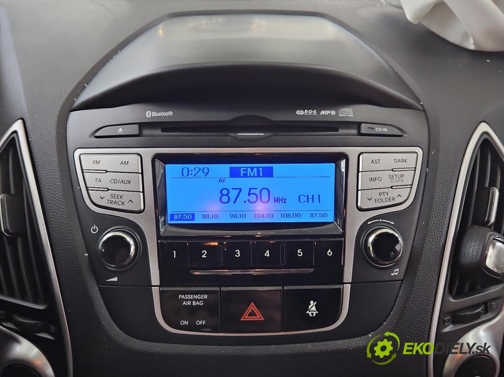 Hyundai Ix35 2.0 crdi 136 HP manual 100 kW 1995 cm3 5- Radio originál 96160-2Y730TAN