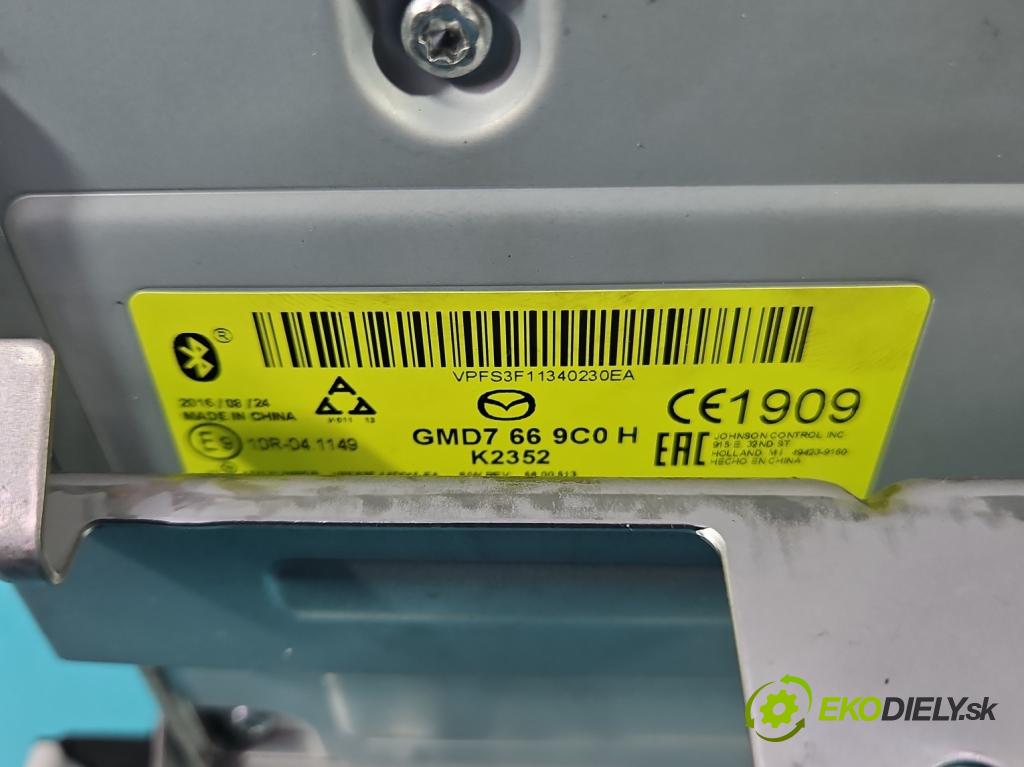 Mazda CX-5 2012-2017 2.2d 175 HP manual 129 kW 2191 cm3 5- Radio originál KA0H-669G0