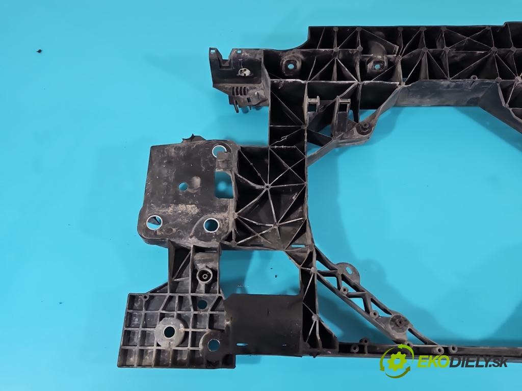 Renault Scenic III 2009-2016 1.5 dci 110 hp manual 81 kW 1461 cm3 5- stěna přední  (Výztuhy přední)