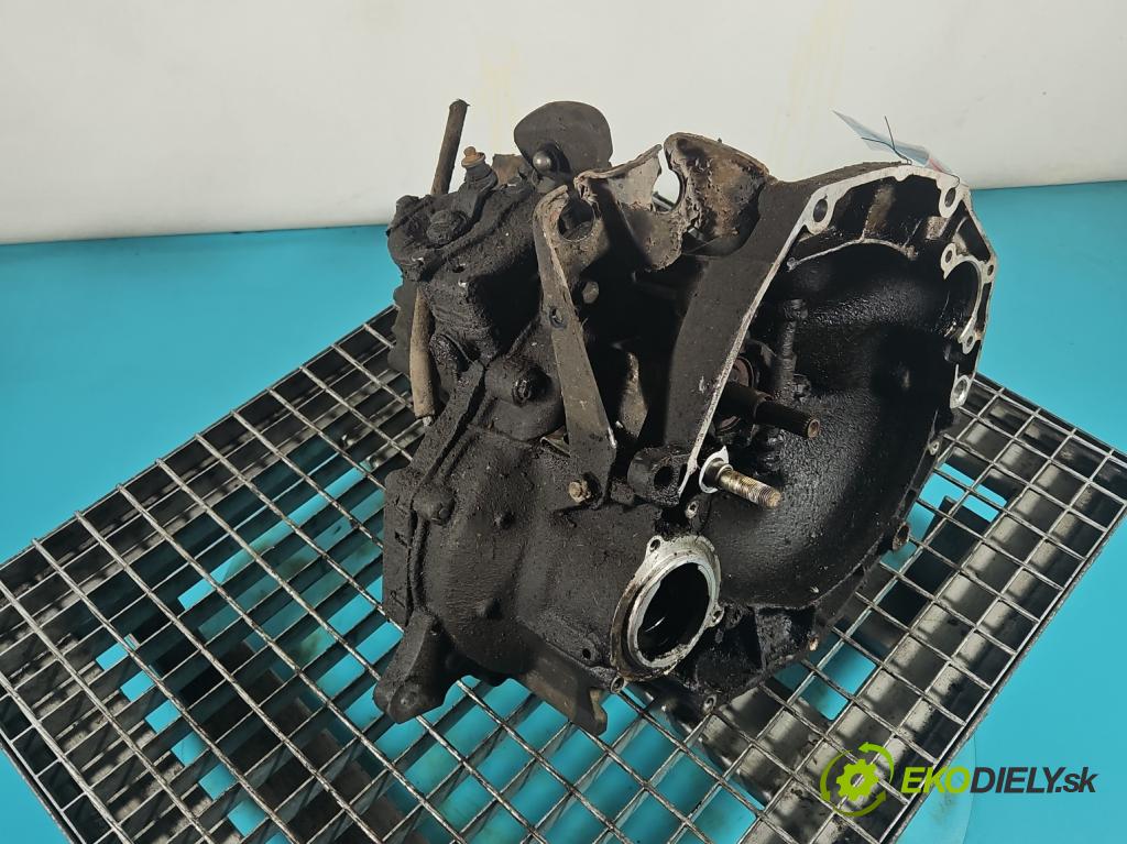 Fiat Seicento 0.9b 39 HP manual 29 kW 899 cm3 3- prevodovka stupeň,rýchlosť manual 