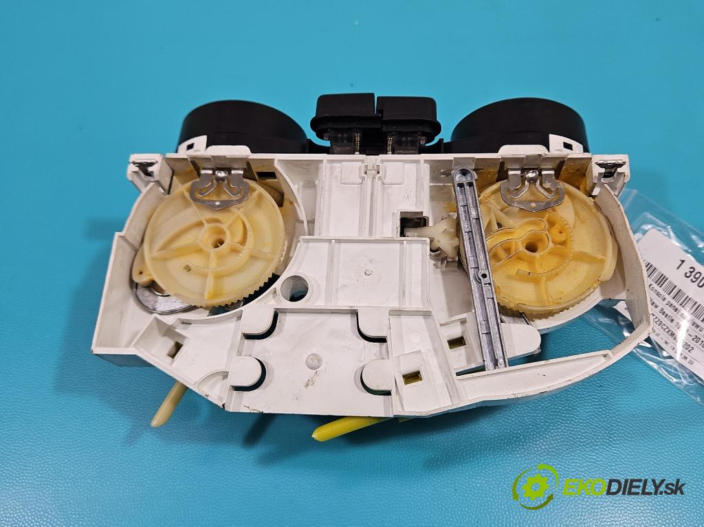 Vw New Beetle 1998-2010 2.0 8V 116 HP manual 85 kW 1984 cm3 3- panel kúrenia 1C0820045D