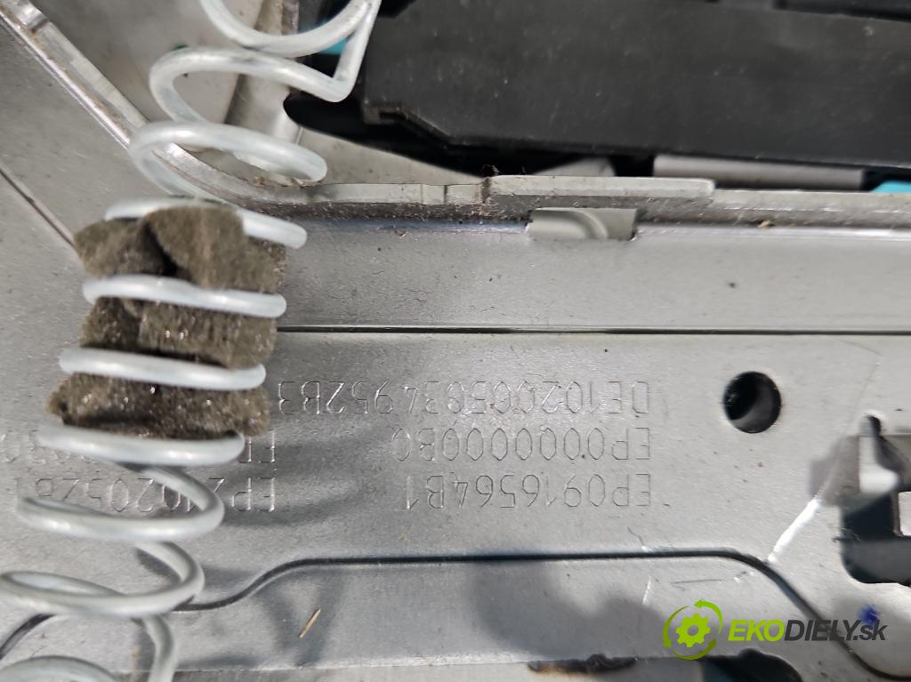 Vw Passat B8 2014 - 2.0 tdi 150 HP automatic 110 kW 1968 cm3 5- Stĺpik volant 3Q1419501B (Tyč riadenia (volantu))