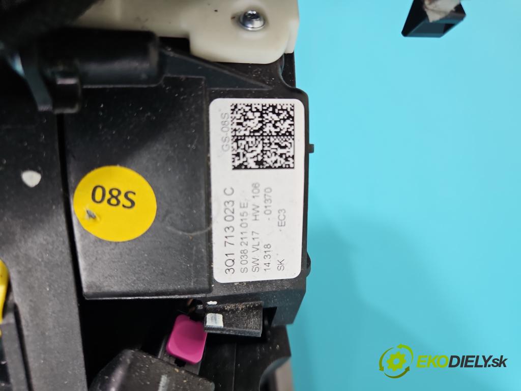 Vw Passat B8 2014 - 2.0 tdi 150 HP automatic 110 kW 1968 cm3 5- Páka: Změny: stupeň,rýchlosť 3Q1713023C (Rýchlostné páky / kulisy)