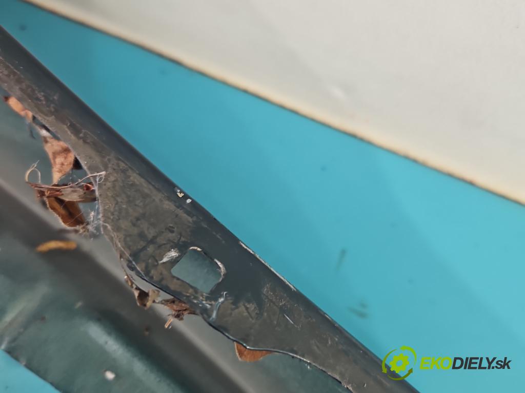 Toyota Yaris I 1999-2005 1.0 vvti 68 hp manual 50 kW 998 cm3 3- blatnik přední levý  (Predné ľavé)