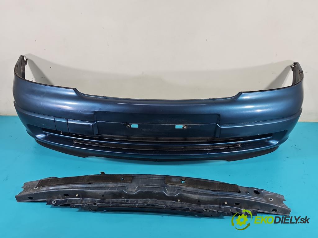 Opel Astra II 1998-2009 1.6 8V 84KM manual 62 kW 1598 cm3 5- nárazník přední  (Ostatné)