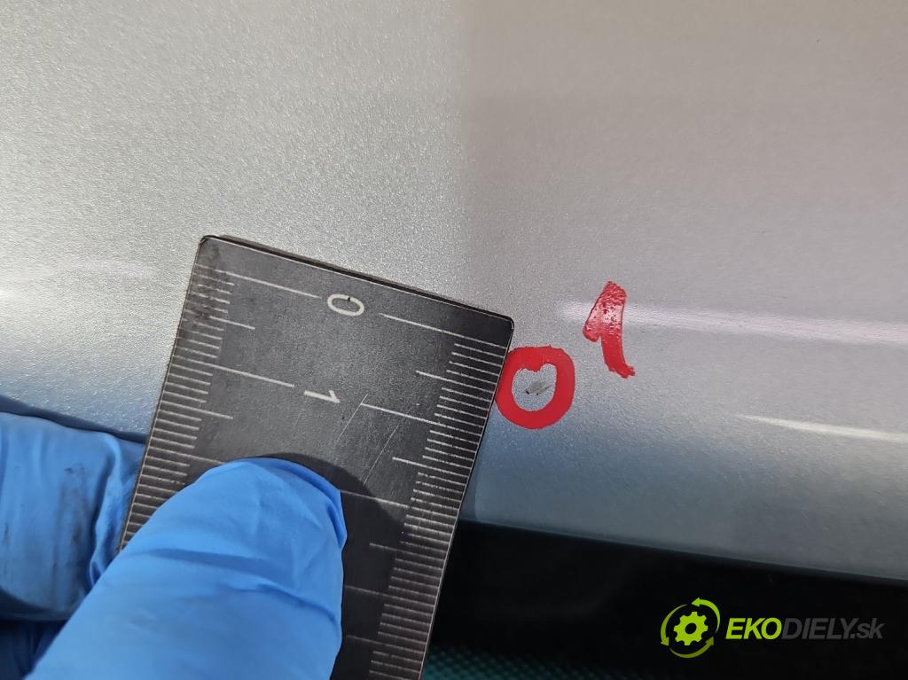 Vw Golf IV 1997-2003 1.4 16v 75 hp manual 55 kW 1390 cm3 3- zadní kufrové dveře  (Zadní kapoty)