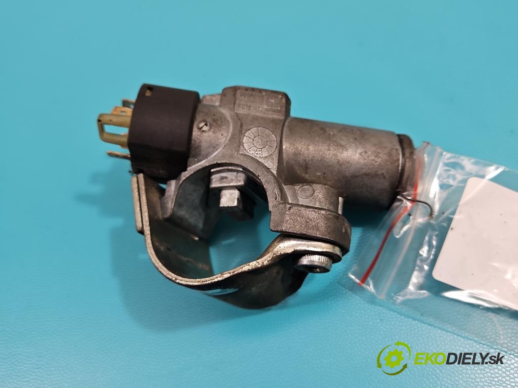 Opel Vectra A 1988-1995 1.7 td 82 HP manual 60 kW 1686 cm3 5- Spínačka  (Spínacie skrinky a kľúče)