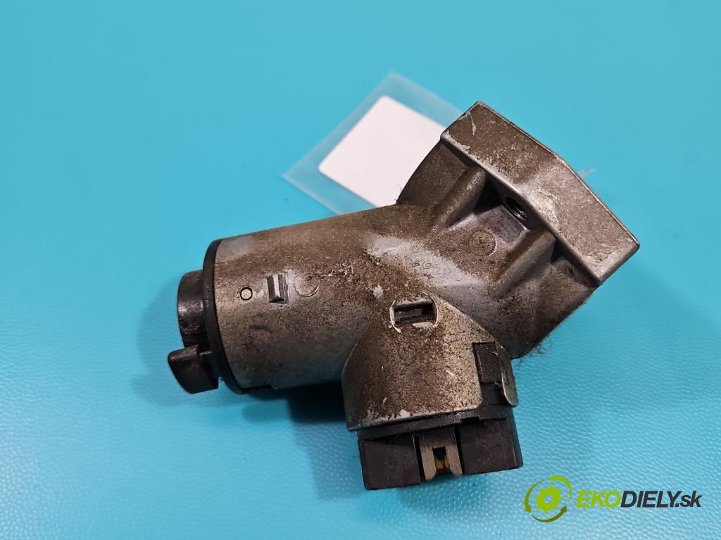 Fiat Ducato II 1994-2006 2.8d 87 HP manual 64 kW 2800 cm3 5- Spínačka  (Spínacie skrinky a kľúče)