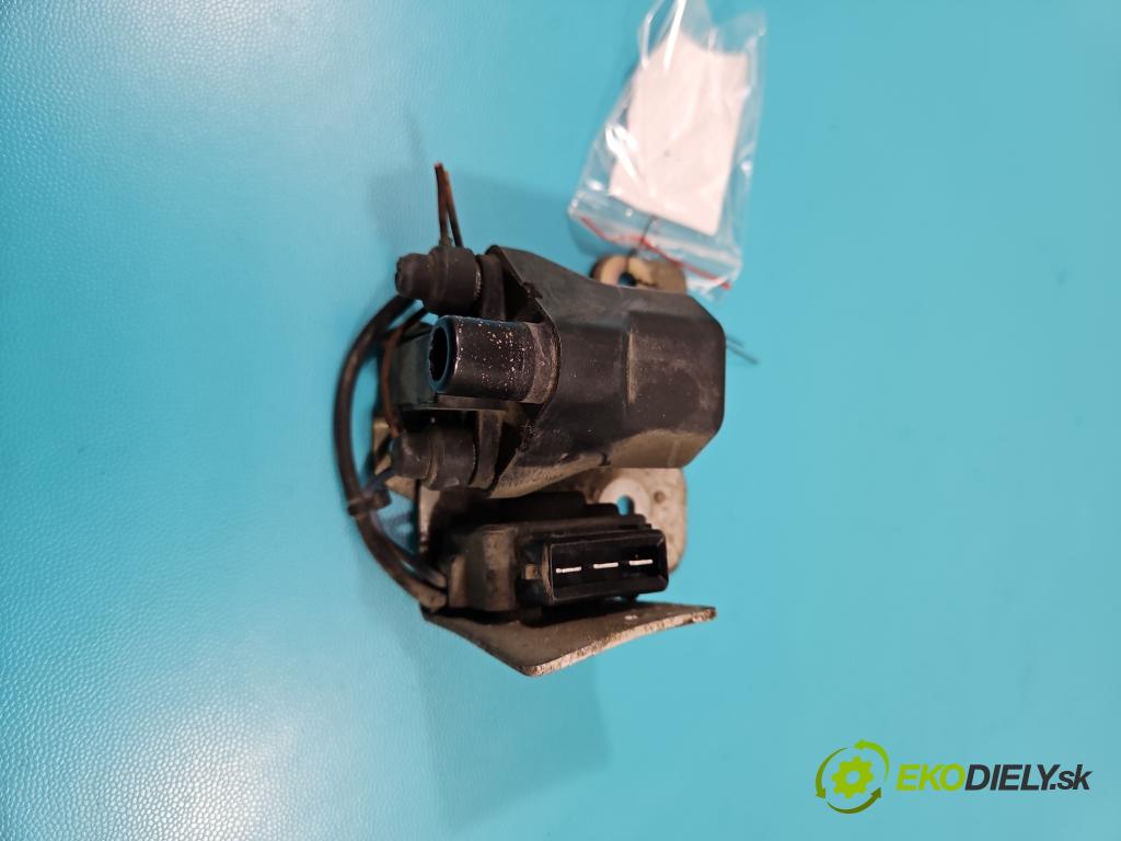 Audi 80 B4 1991-1994 2.0 90 HP manual 66 kW 1983 cm3 4- cievka zapaľovacia  (Zapaľovacie cievky, moduly)