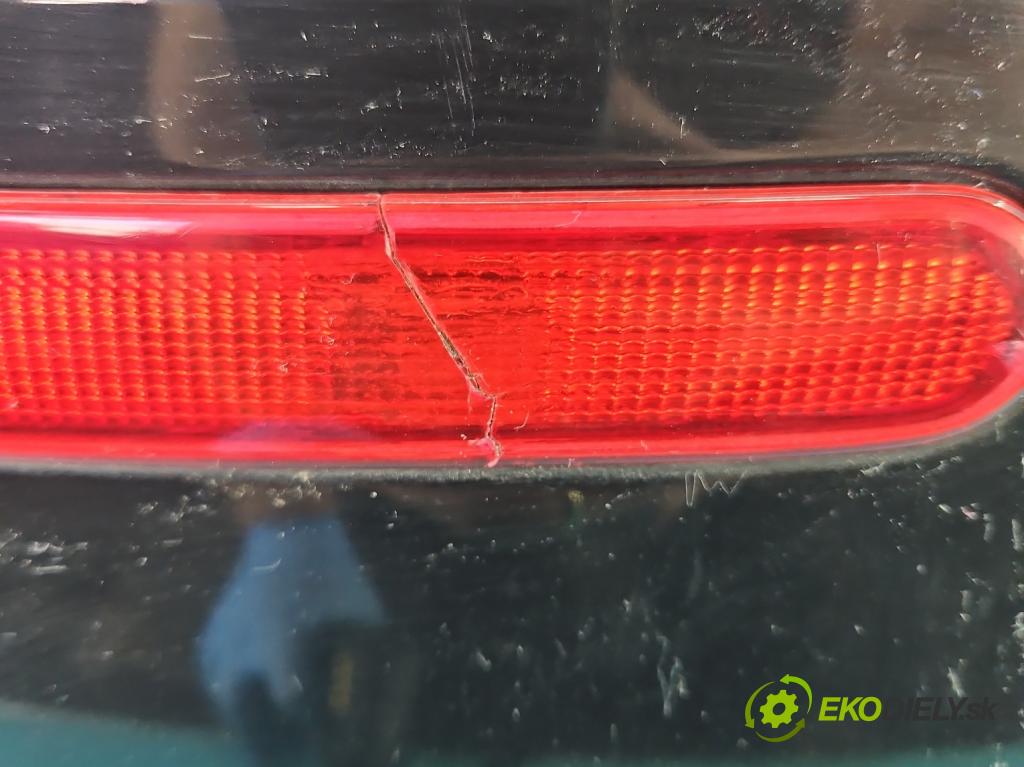 Vw New Beetle 1998-2010 2.0 8V 116 hp manual 85 kW 1984 cm3 3- zadní kufrové dveře  (Zadní kapoty)