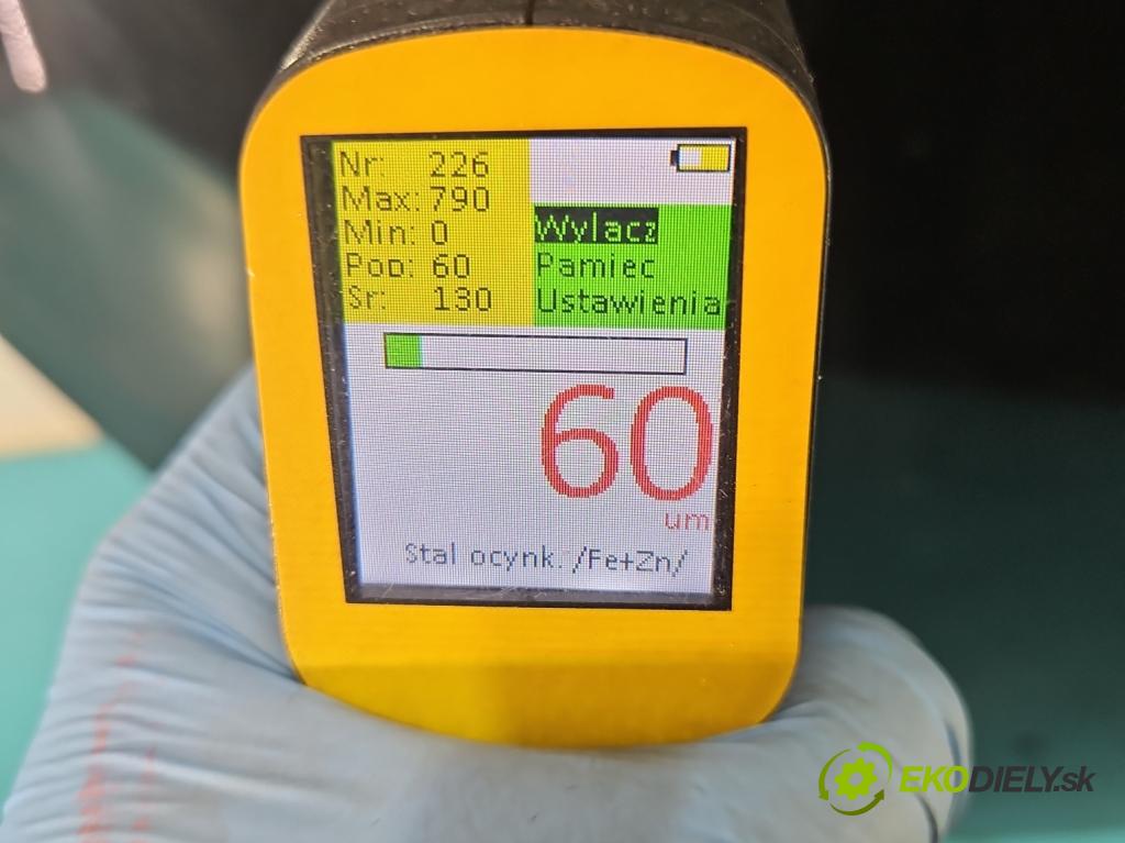 Vw New Beetle 1998-2010 2.0 8V 116 hp manual 85 kW 1984 cm3 3- zadní kufrové dveře  (Zadní kapoty)