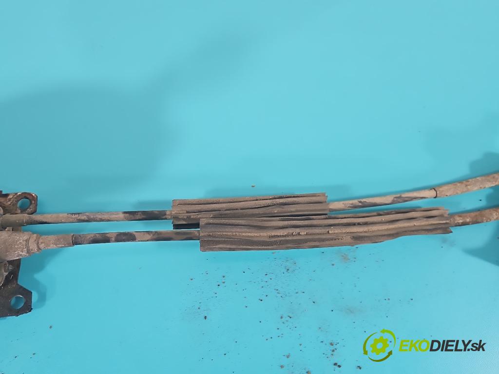 Vw Polo III 6N 1994-2001 1.4 mpi 60 HP manual 44 kW 1390 cm3 5- Páka: Změny: stupeň,rýchlosť  (Rýchlostné páky / kulisy)