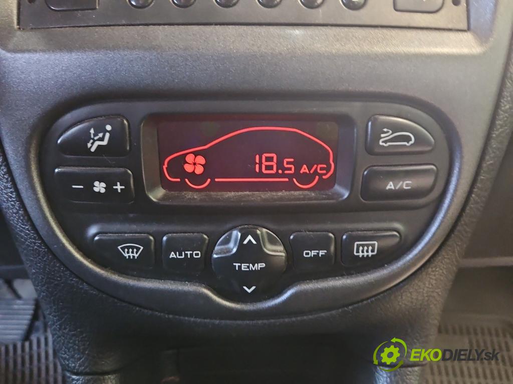 Peugeot 206 1.6 16V 109 hp manual 80 kW 1587 cm3 5- palubní deska panel topení 96430550XT