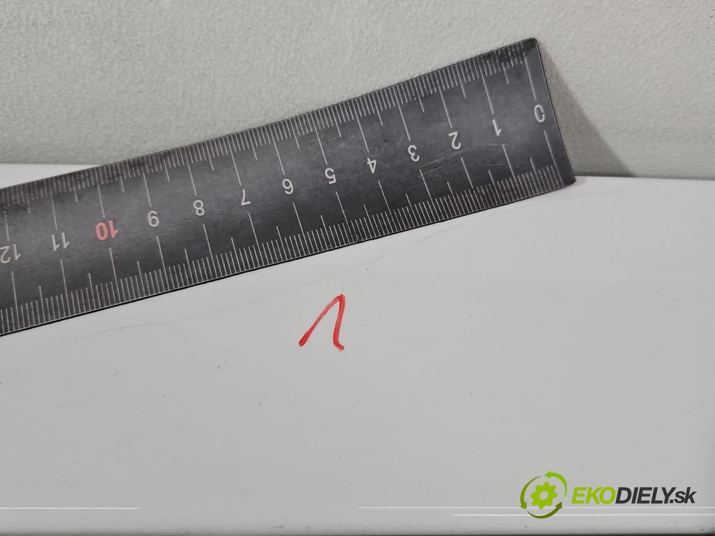 Hyundai Ix35 2.0 crdi 136hp manual 100 kW 1995 cm3 5- zadní kufrové dveře  (Zadní kapoty)