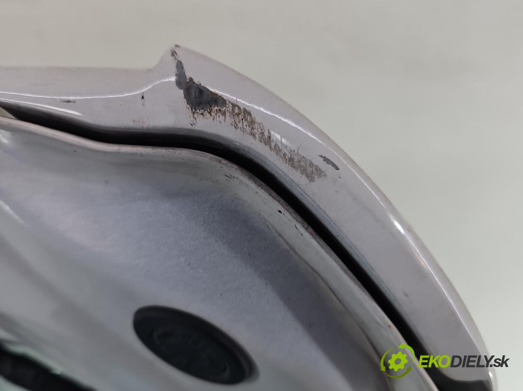 Hyundai Ix35 2.0 crdi 136hp manual 100 kW 1995 cm3 5- zadní kufrové dveře  (Zadní kapoty)