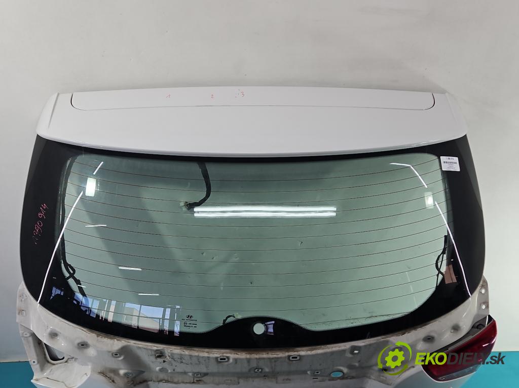 Hyundai Ix35 2.0 crdi 136hp manual 100 kW 1995 cm3 5- zadní kufrové dveře  (Zadní kapoty)