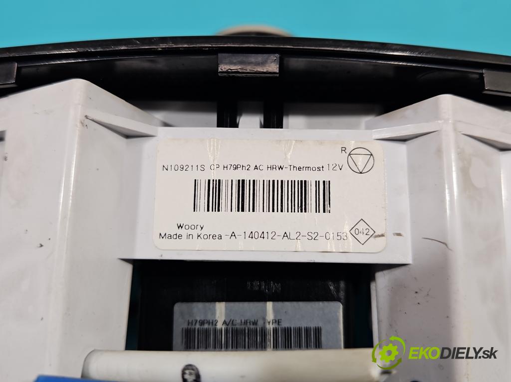 Dacia Duster I 2010-2018 1.6 16v 105 HP manual 77 kW 1598 cm3 5- panel kúrenia N109211S
