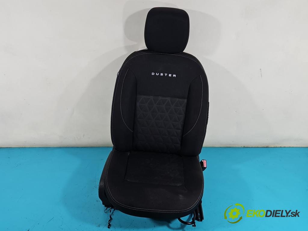 Dacia Duster I 2010-2018 1.6 16v 105 HP manual 77 kW 1598 cm3 5- Sedačka pravý  (Sedačky, sedadlá)