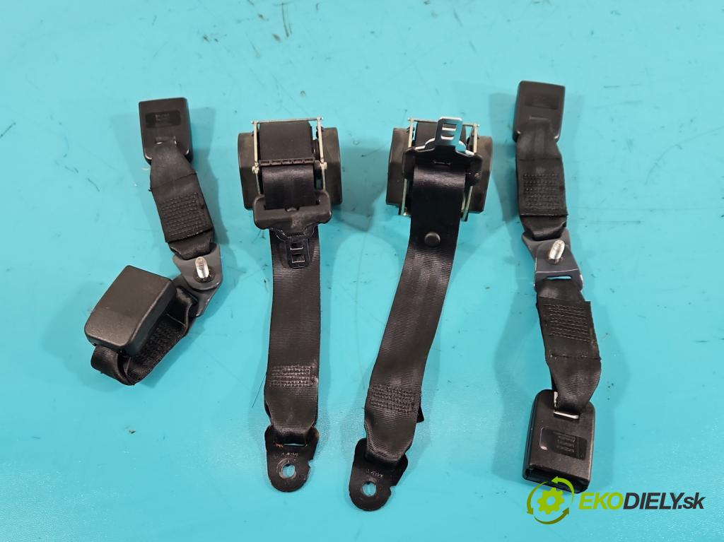 Dacia Duster I 2010-2018 1.6 16v 105 HP manual 77 kW 1598 cm3 5- Pohovka: zadné  (Sedačky, sedadlá)