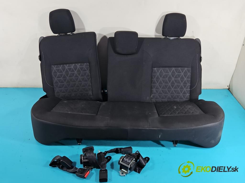 Dacia Duster I 2010-2018 1.6 16v 105 HP manual 77 kW 1598 cm3 5- Pohovka: zadné  (Sedačky, sedadlá)