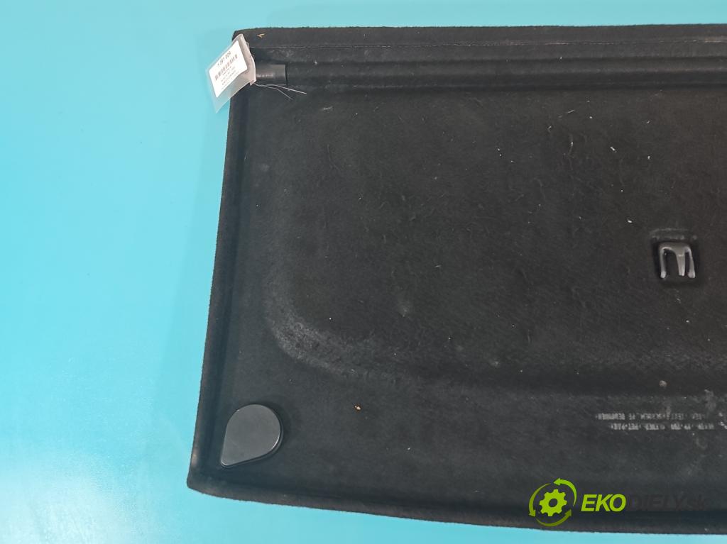 Vw Golf IV 1997-2003 1.4 16v 75 HP manual 55 kW 1390 cm3 3- zadná  (Pláta zadné)