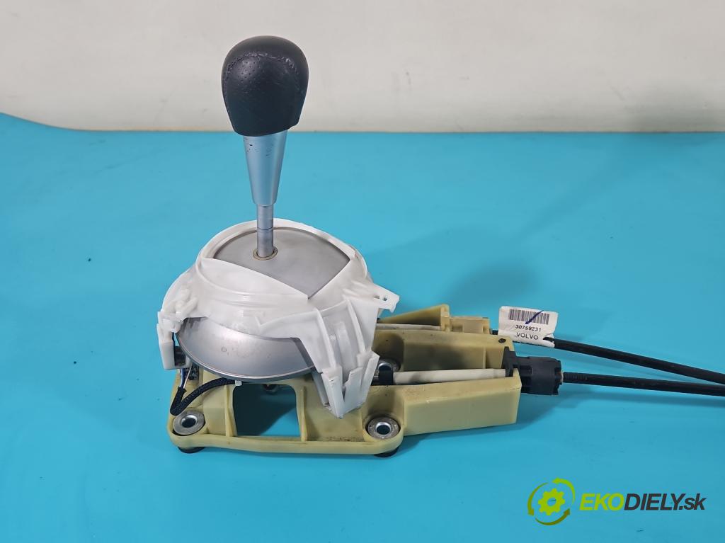 Volvo S60 I 2000-2010 2.4 D5 185 HP manual 136 kW 2400 cm3 4- Páka: Změny: stupeň,rýchlosť 30759228 (Rýchlostné páky / kulisy)