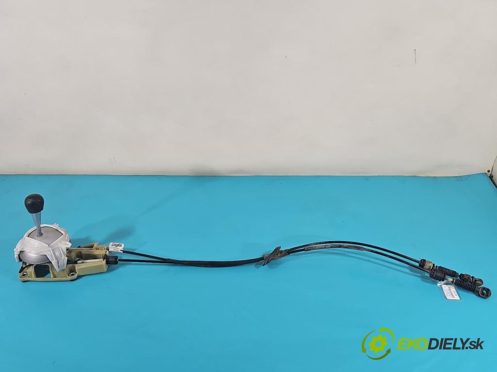 Volvo S60 I 2000-2010 2.4 D5 185 HP manual 136 kW 2400 cm3 4- Páka: Změny: stupeň,rýchlosť 30759228 (Rýchlostné páky / kulisy)