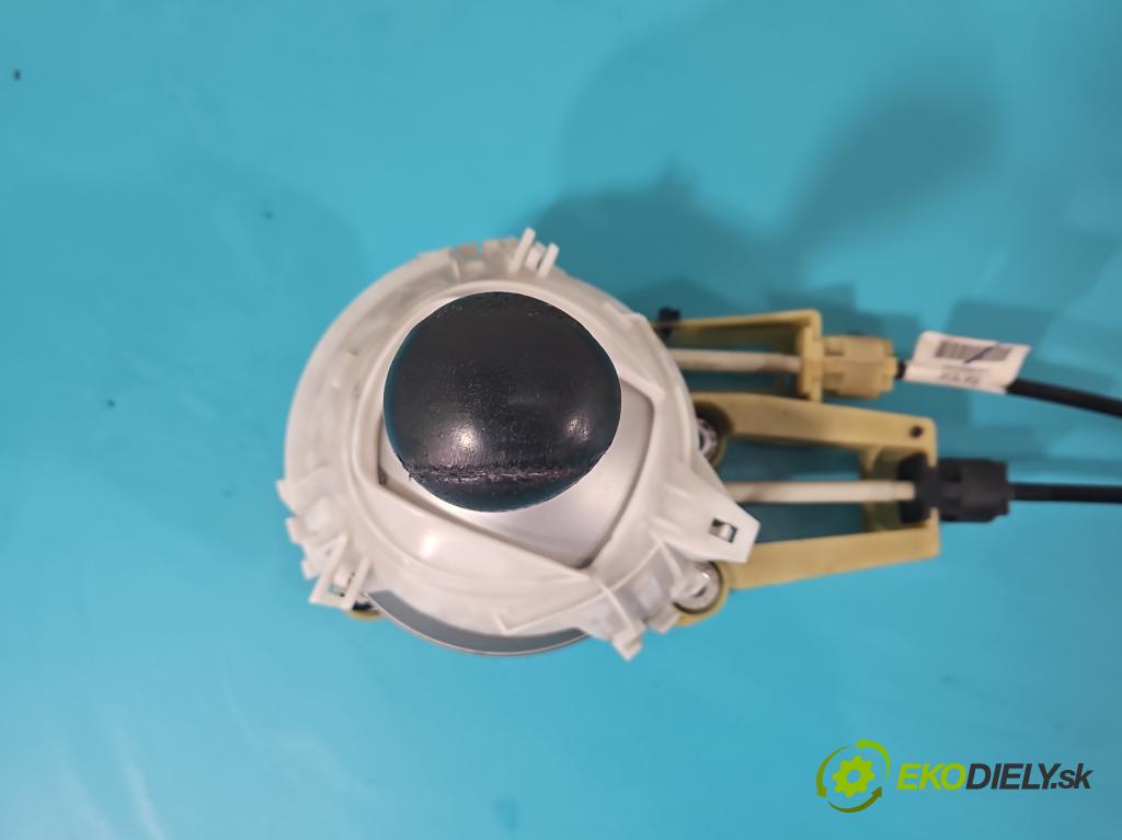 Volvo S60 I 2000-2010 2.4 D5 185 HP manual 136 kW 2400 cm3 4- Páka: Změny: stupeň,rýchlosť 30759228 (Rýchlostné páky / kulisy)