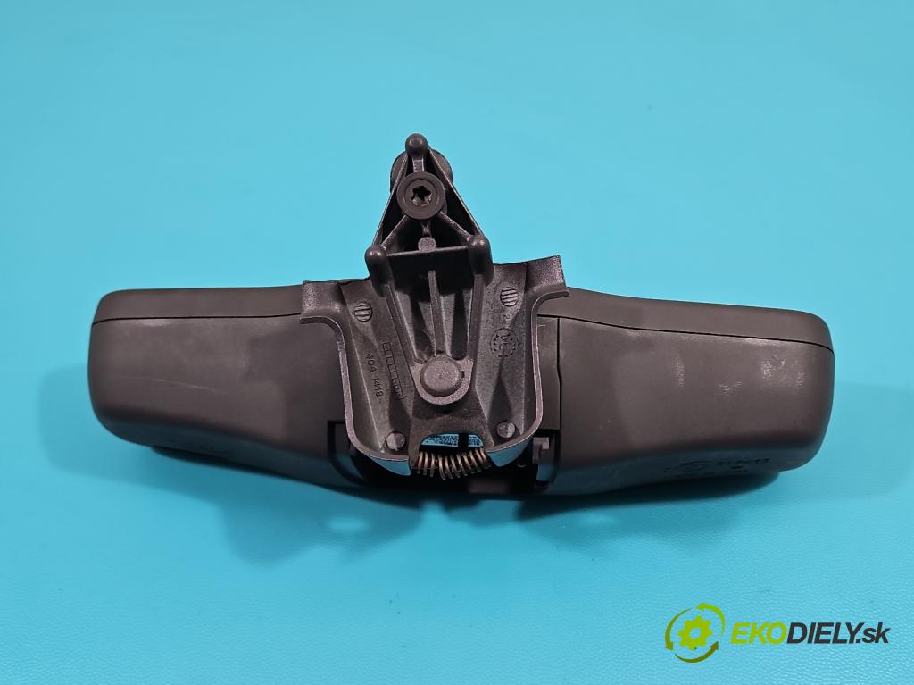 Volvo S60 I 2000-2010 2.4 D5 185 hp manual 136 kW 2400 cm3 4- zpětné zrcátko vnitřní  (Světla vnitřní)