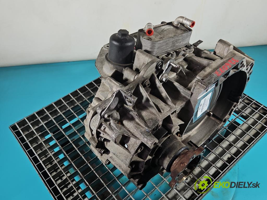 Vw Passat B8 2014 - 2.0 tdi 150 HP automatic 110 kW 1968 cm3 5- prevodovka stupeň,rýchlosť automat PZN