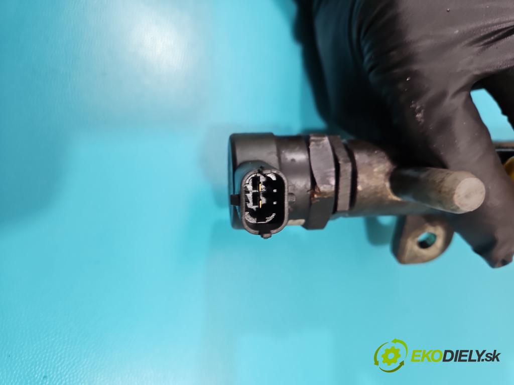 Saab 9-3 II 2002-2012 1.9 TiD 150 HP manual 110 kW 1910 cm3 4- lišta vstrekovacia 0445214057 (Vstrekovacie lišty)