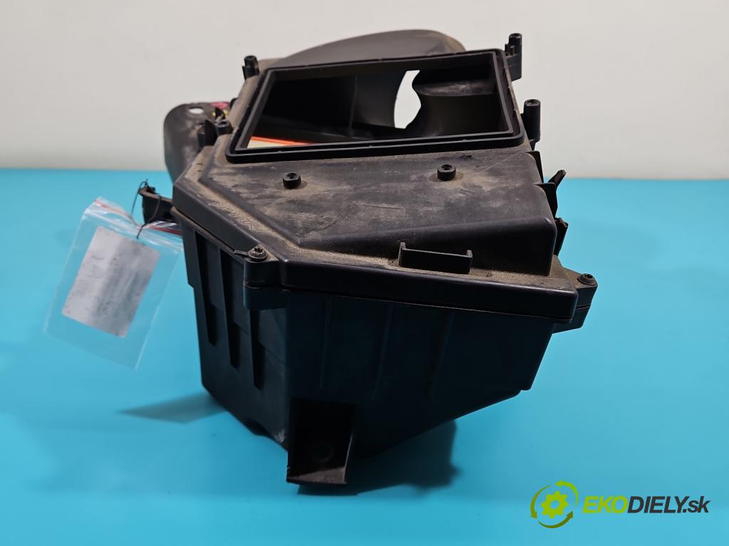 Volvo S60 I 2000-2010 2.4 D5 185 HP manual 136 kW 2400 cm3 4- obal filtra vzduchu 30636830 (Obaly filtrov vzduchu)