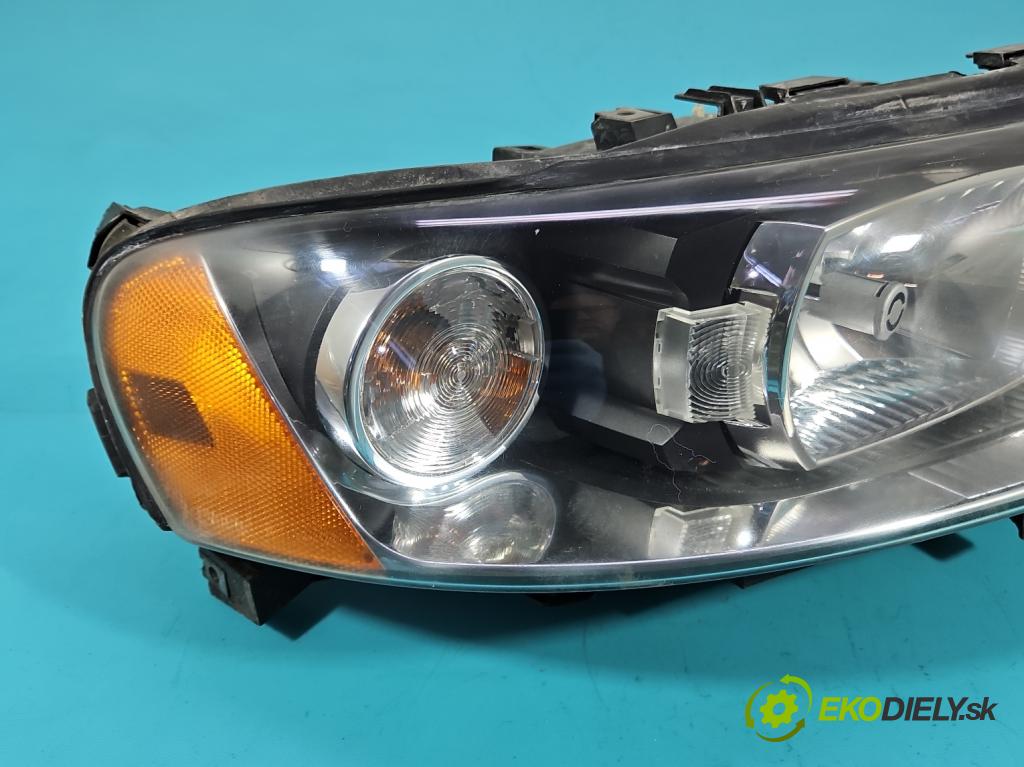 Volvo S60 I 2000-2010 2.4 D5 185 HP manual 136 kW 2400 cm3 4- Reflektor: pravý 30784249 (Pravé)