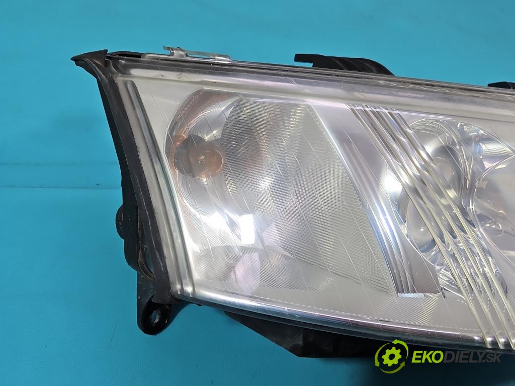 Saab 9-3 II 2002-2012 1.9 TiD 150 HP manual 110 kW 1910 cm3 4- Reflektor: pravý (Pravé)