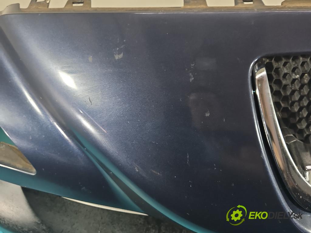 Peugeot 308 I 2007-2013 1.6 16V 120 hp manual 88 kW 1598 cm3 5- nárazník přední  (Ostatné)