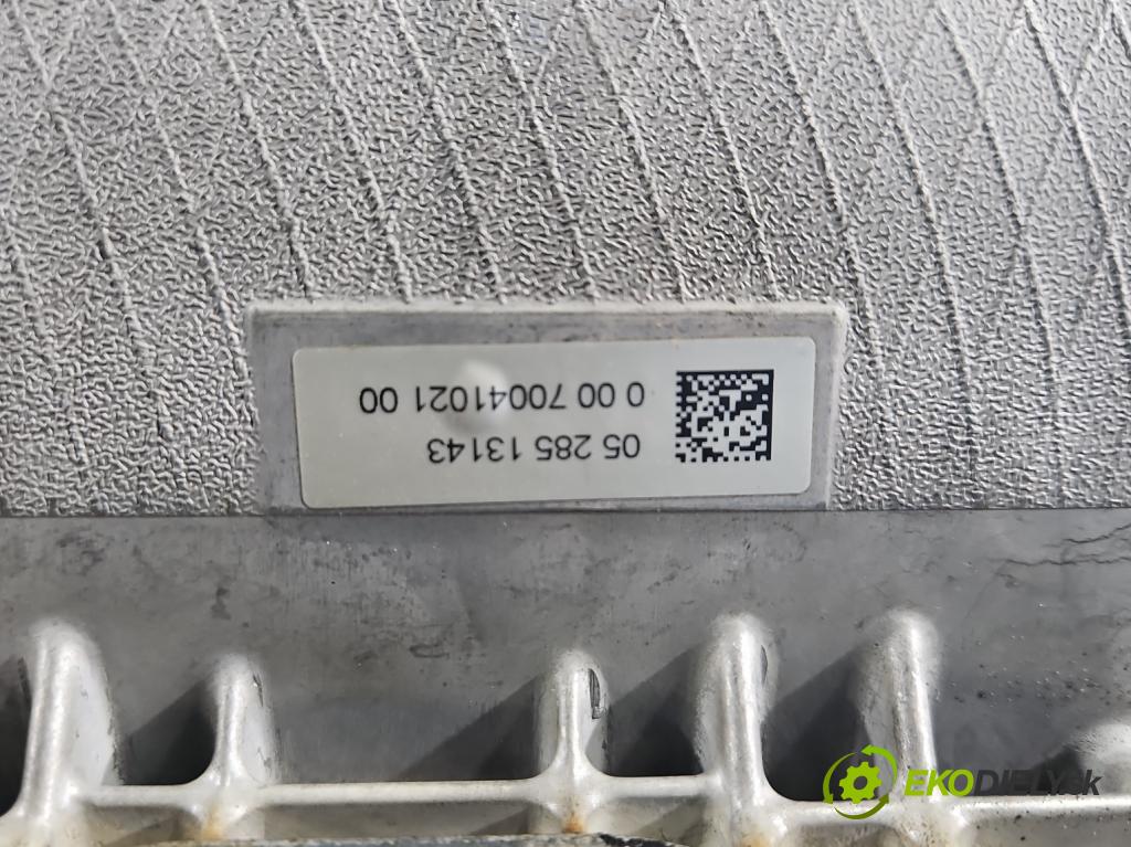 Mercedes S W221 2005-2013 5.5 V8 387KM automatic 285 kW 5462 cm3 4- zvod nasávací 0528513143 (Sacie potrubia)