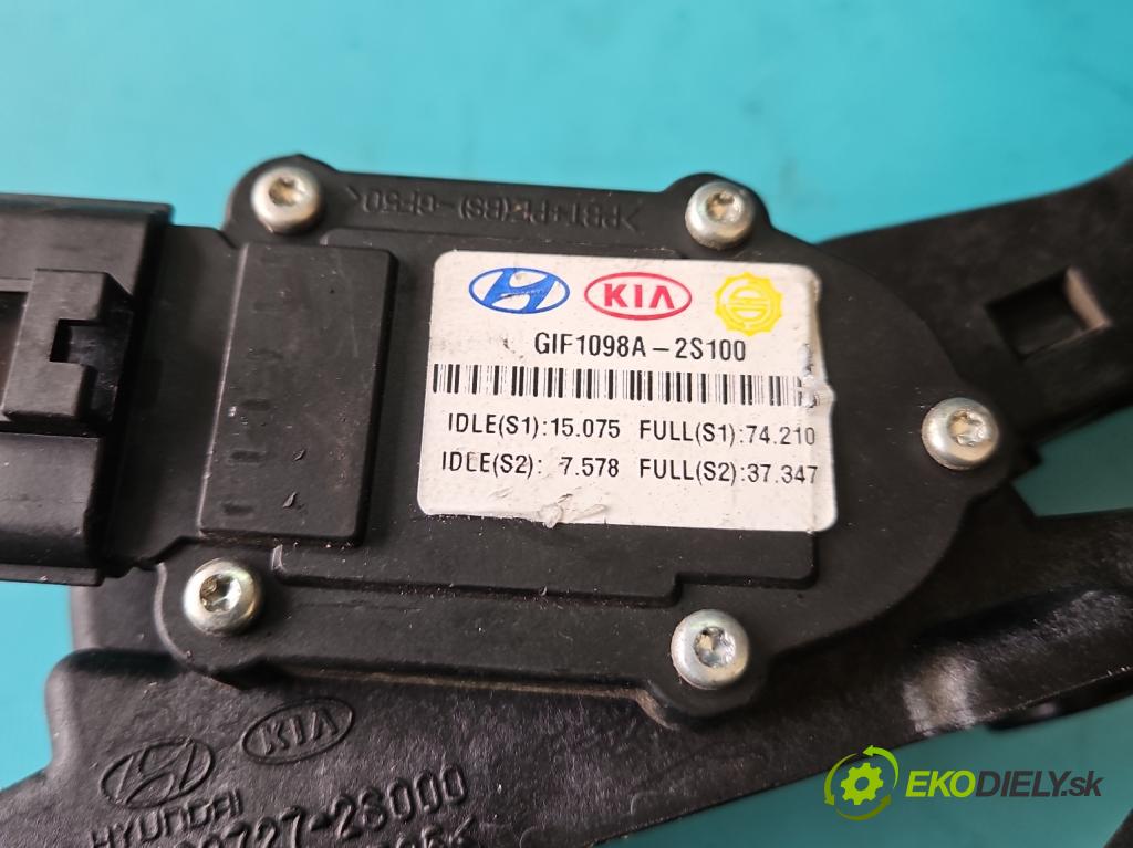 Hyundai Ix35 2.0 crdi 136 HP manual 100 kW 1995 cm3 5- pedal plyn potenciometr: 32700-2S000