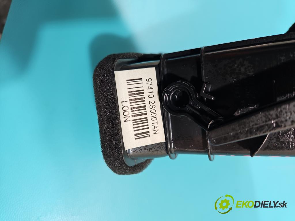 Hyundai Ix35 2.0 crdi 136 HP manual 100 kW 1995 cm3 5- Mřížka: kúrenia stredová 974102S000 (Mriežky kúrenia (fukáre))