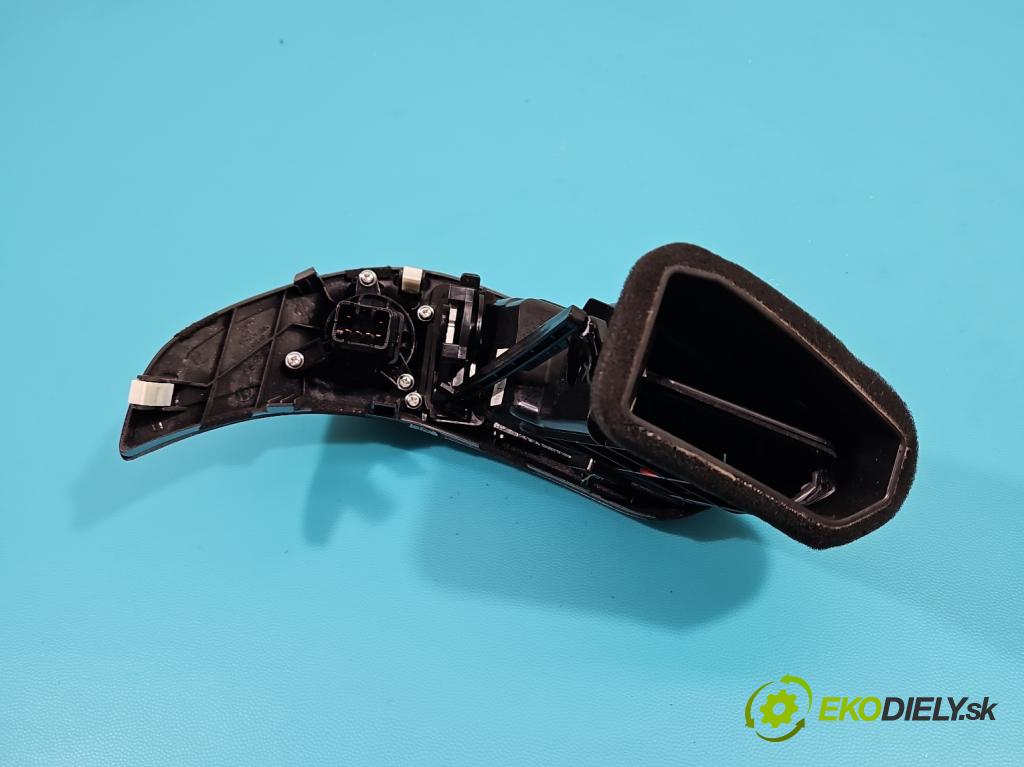 Hyundai Ix35 2.0 crdi 136 HP manual 100 kW 1995 cm3 5- Mřížka: kúrenia stredová 974102S000 (Mriežky kúrenia (fukáre))