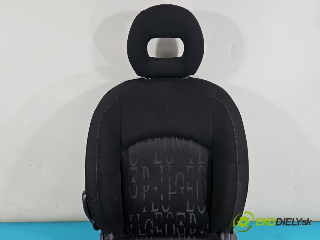 Peugeot 206 1.6 16V 109 HP manual 80 kW 1587 cm3 5- Sedačka ľavý (Sedačky, sedadlá)