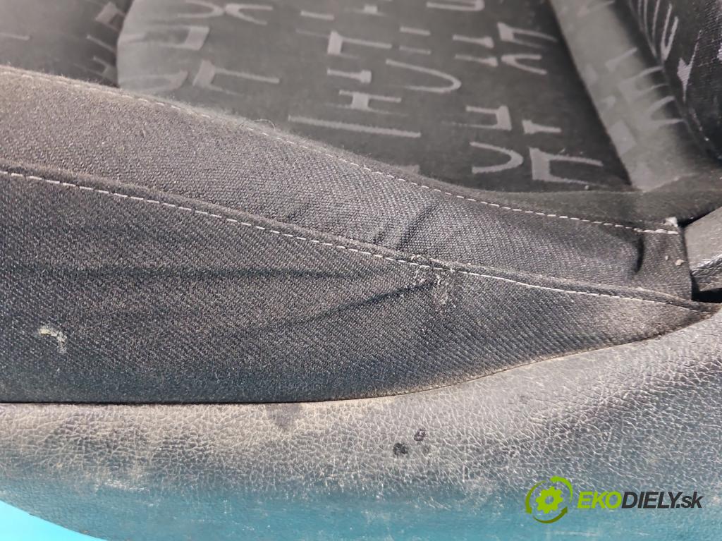 Peugeot 206 1.6 16V 109 HP manual 80 kW 1587 cm3 5- Sedačka ľavý (Sedačky, sedadlá)