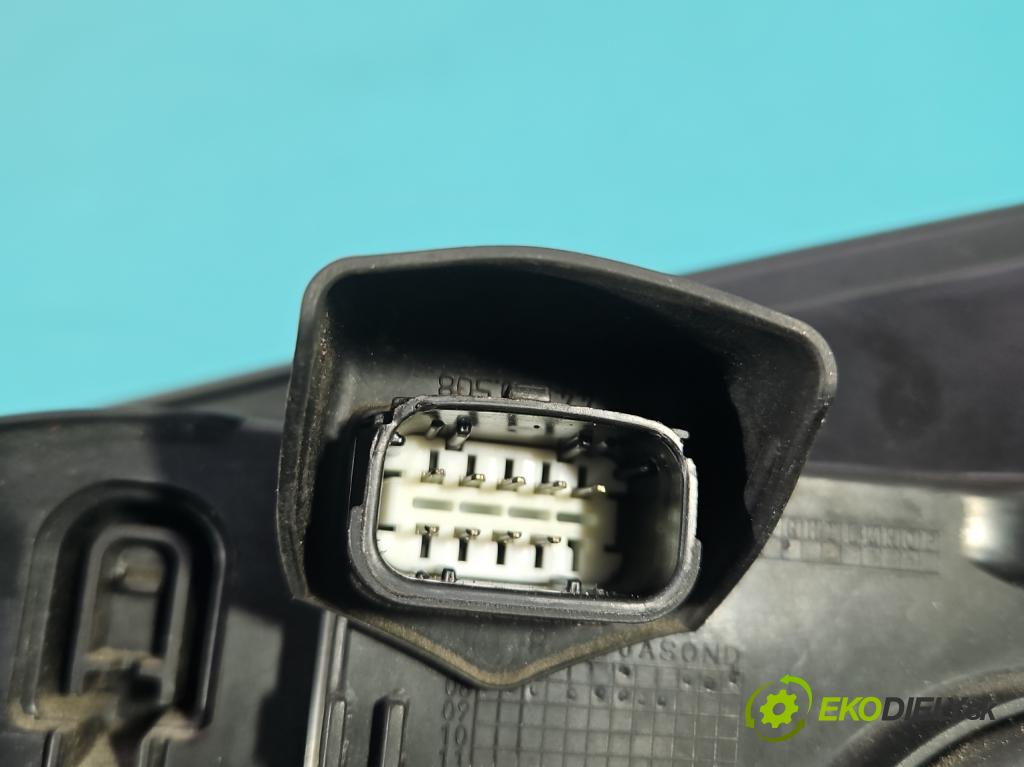 Peugeot 308 I 2007-2013 1.6 16V 120 HP manual 88 kW 1598 cm3 5- Reflektor: pravý 9656162480 (Pravé)