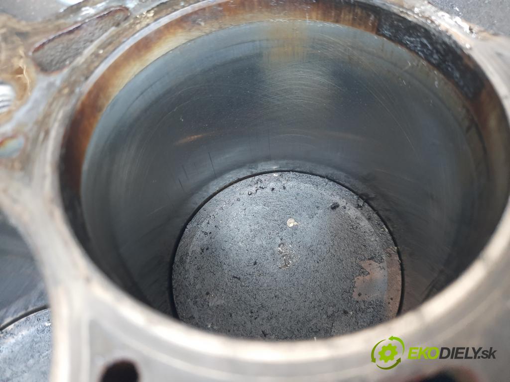 Vw Passat B5 1995-2005 1.8 T 150 HP manual 110 kW 1781 cm3 5- Blok motora AEB (Blok motora)